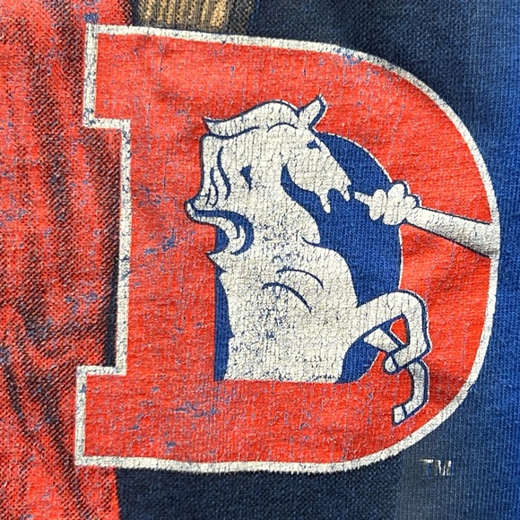 Vintage Nutmeg Mills Denver Broncos 1994 NFL T-Shirt - Picture 4 of 8
